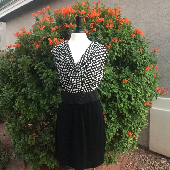 Corey P Draped Fitted Waist Dress Size Medium - Picture 8 of 8